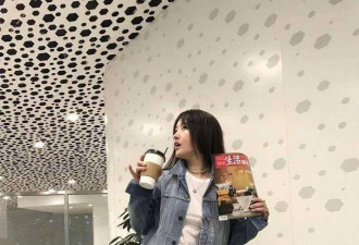 杨钰莹对自己好狠，53岁硬装成00后