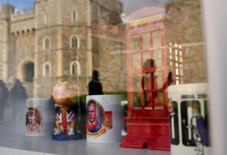 安德鲁一家全卷入，淫魔丑闻成英国王室噩梦