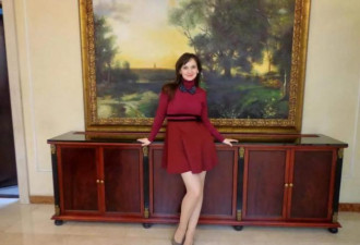 一个在迪拜的乌克兰美女写了一本关于中国的书