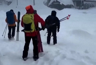 加州太浩湖雪崩悲剧：8人确认遇难 第9人仍失踪