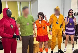 巴西警察嘉年华角色扮演，盗贼偷8部手机被抓