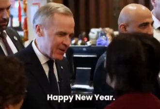 总理卡尼现身中餐馆派发新年红包！为自由党筹款！