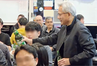 黄仁勋宴请SK海力士工程师 亲自敬酒敦促交货