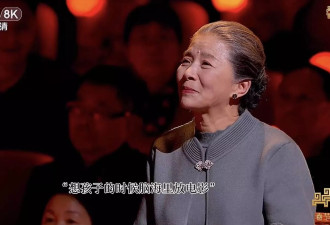大年初三，偶遇迟蓬夫妇吃自助，导演老公罕露面