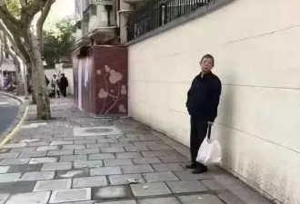 大街上，为什么看不到退休官员溜达