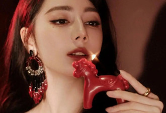 迪丽热巴马年新春大片出炉，33岁的她早已不是小女生，越来越性感