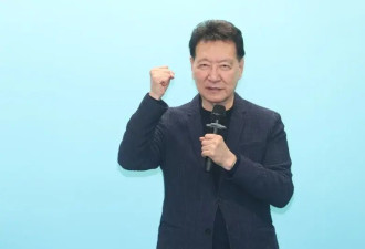 美国政府关税政策被判违法，赵少康回应