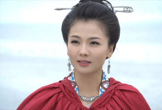 “刘涛演妈祖三次圣杯”与换人男孩“圣杯八次不中“冲上热搜