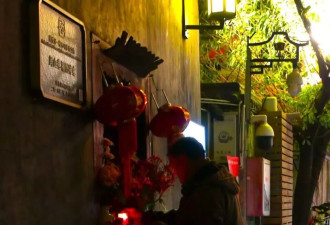 这届年轻人，为了发财什么都能干出来
