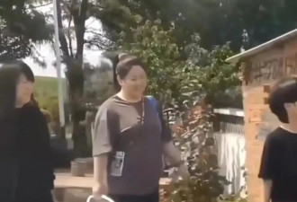 姐妹关系不和？赵本山女儿球球谈同父异母姐姐