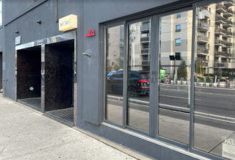 餐饮业变天! 多伦多网红餐厅巨头出"平替", 连米其林都降价