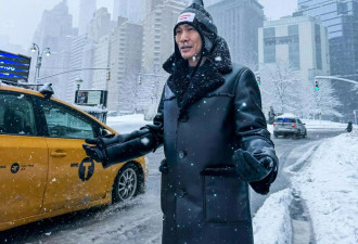 杜德伟纽约市遇9年来首个暴风雪预警 惨遭滞留