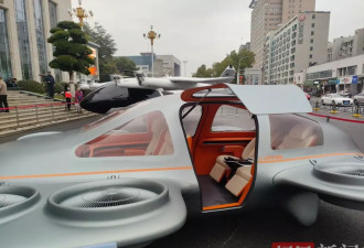 中国的“飞行汽车”来了！单价或50万元人民币以内