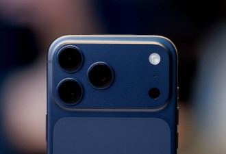 别遮到iPhone镜头旁黑色小洞 关键用途解密