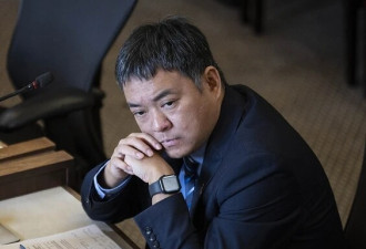 加拿大华裔市议员微信爆料同僚"吸毒贩毒"！引爆舆论紧急道歉删除