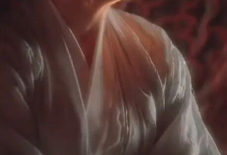 画面唯美不敢看！76岁刘晓庆和小47岁男演员拍吻戏 …