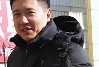 高云翔大年初四去逛街，花80元买3件二手衣服，二婚生活拮据落魄，不知后悔了吗？
