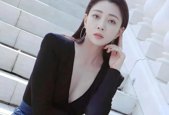 46岁殷桃近照曝光，不走寻常路的丰腴身材，真是“人间水蜜桃”
