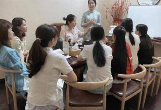 老板娘也陪睡 揭秘“高端”行业10有9个离婚