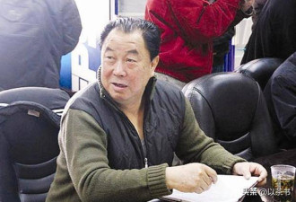 幸福的她：国脚父亲演员母亲 歌手老公 报恩儿女