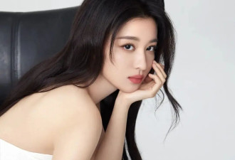 王楚然性感写真贼养眼！她美若天仙魔鬼身材太火辣