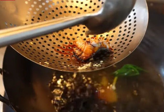 德代表团品尝西湖醋鱼与东坡肉 默茨：我是中餐忠粉