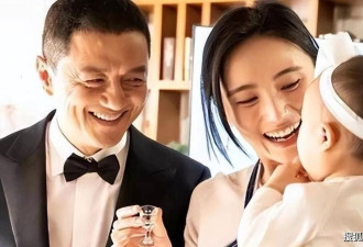 离婚4个月后，这次春节李亚鹏和海哈金喜联手