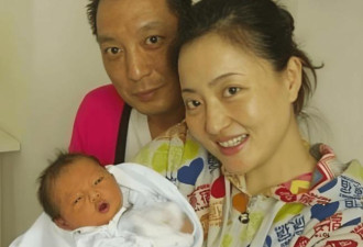 她一婚嫁央视主持，二婚嫁给圈外人，今生活幸福