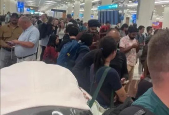 迪拜机场停飞，中国旅客发声：回住处囤了点物资