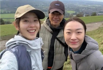 章泽天素颜去雪山徒步：黑眼圈明显 面相都变了