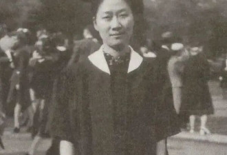 她是民国大才女，丈夫自杀后成了精神分裂者