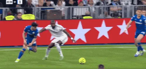 0-1！超级豪门德比战惨遭爆冷