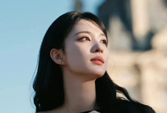 王楚然穿露背黑裙性感撩人！她空降迪奥品牌大使美爆了