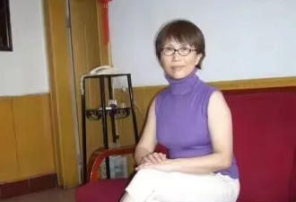 离婚出走20年，她却被骂“女性叛徒”
