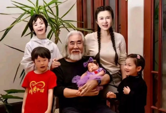 张纪中给7岁儿子庆生，一家6口同框