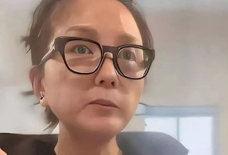 何洁抱怨前夫不给抚养费，目前生活艰难