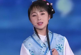 她靠星光大道一炮而红，却因当小三前途尽毁
