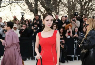 郎朗老婆吉娜这身材“谁看不迷糊”！2套秀场穿搭展现惊人腰臀比