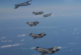 韩国乌山基地的美军大型运输机纷纷离开 引猜测