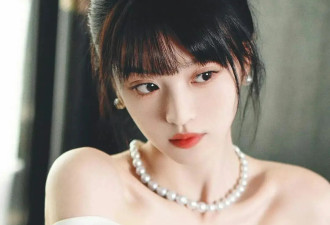 田曦薇写真露出事业线！丰满火辣魔鬼身材不愧性感女神