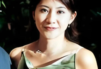 62岁张涵予近况曝光 娶大学同学零绯闻 如今婚姻幸福