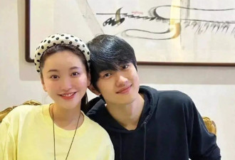 42岁金莎近况曝光!小17岁男友形影不离,在县城商演引发争议