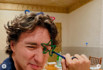 又秀恩爱! 水果姐晒出杜鲁多"帅照"! 网友: 你男人毁了加拿大!