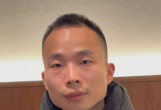 1岁被人从聋哑母亲怀里抢走，小伙30年后回家团聚