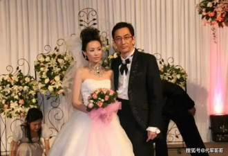 61岁吴启华近况曝光！再婚娶小21岁石洋子，如今尽情享受单身生活