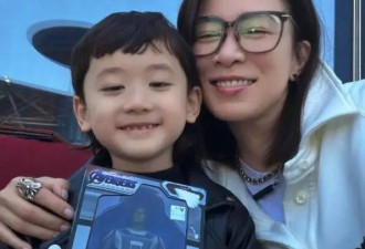 佘诗曼带干儿子吃披萨！为讨好Jaco给他买玩具，单身无子已留遗嘱