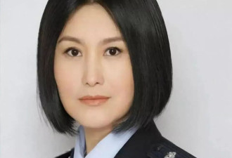 57岁王茜:大23岁老公已去世11年，和女儿相依为命