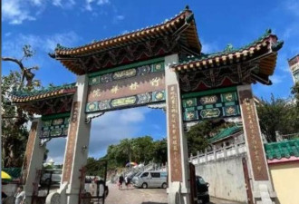 1人送医1人被捕 禅院和尚打架 网民嬉笑连天