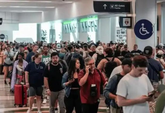 加拿大游客：在中国生活 每天像在看科幻片
