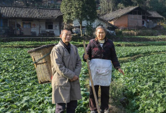 城市化进程中的农村老人，应当靠什么度过晚年？